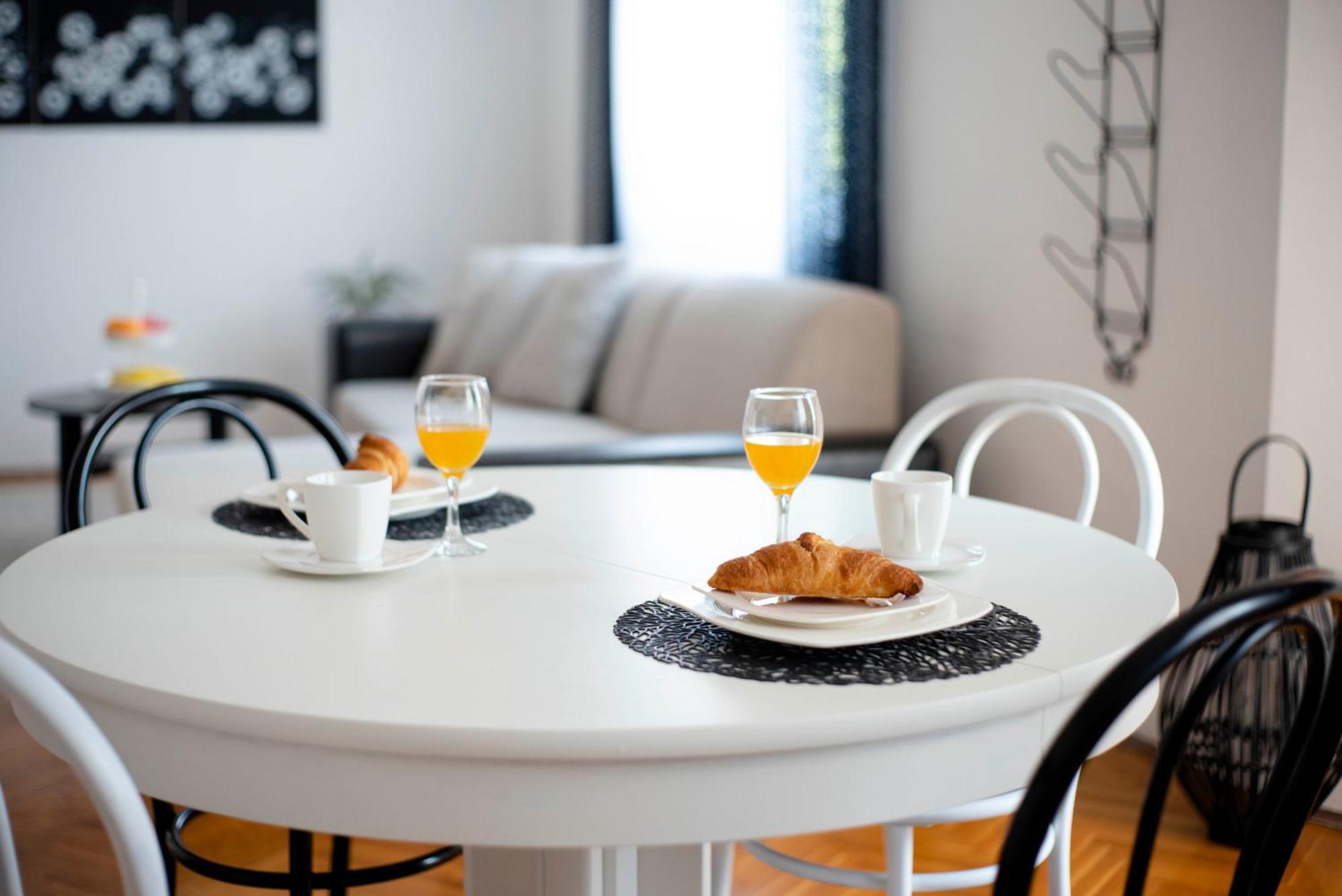 סיני Apartman Karla מראה חיצוני תמונה